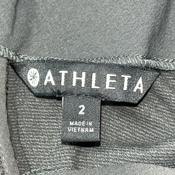Athleta GRAY PANTS, Center Leg slit Stretchy Spandex Zip Pocket Size 2 Career S - Picture 2 of 15